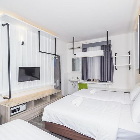 Istanaku Hotel Manado Eksteriør billede